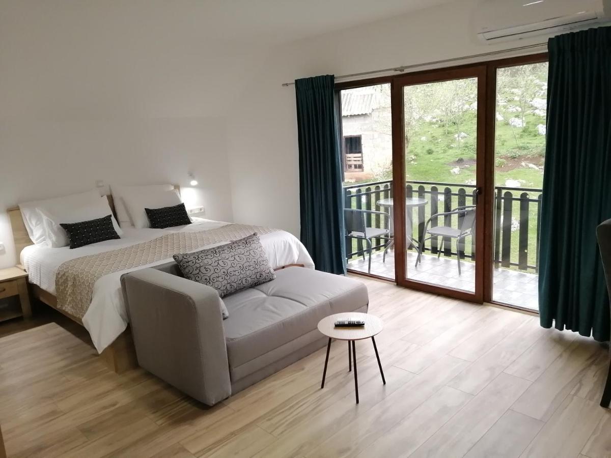 Farma & Apartmani II Opg Sasa Delic Grabusic Extérieur photo